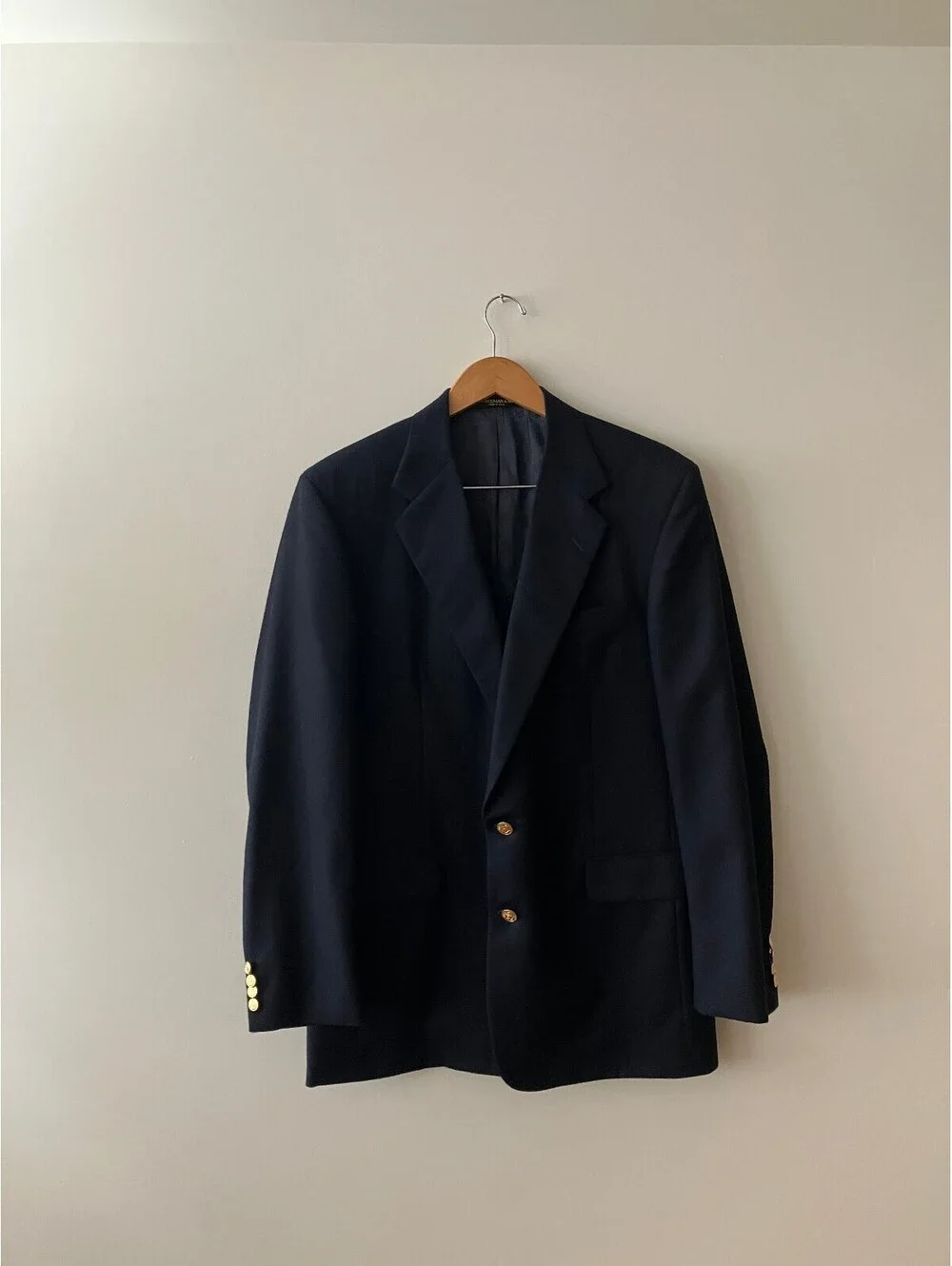 H Freeman & Son Mens 42R 44R Navy Blazer Gold Crest Buttons Union Made USA